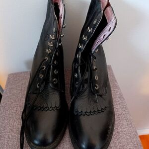 Black Combat Moto Boots with Rugged Sole